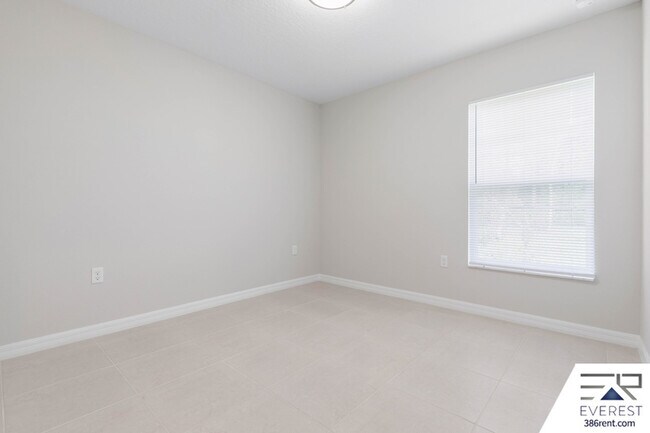 Building Photo - 3 Unity Ct