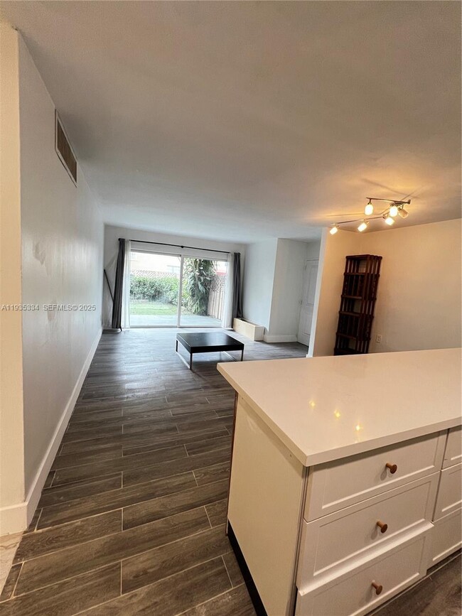 Building Photo - 4470 NW 79th Ave