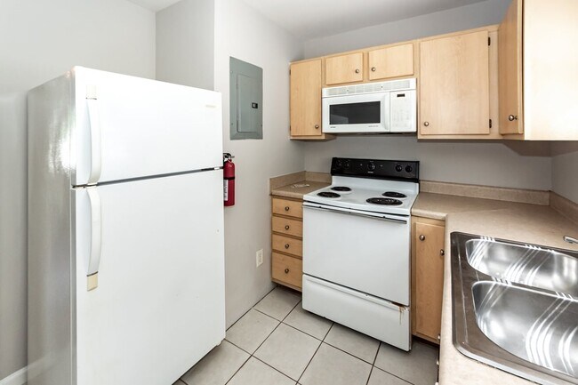 Building Photo - 2107 Rondo St
