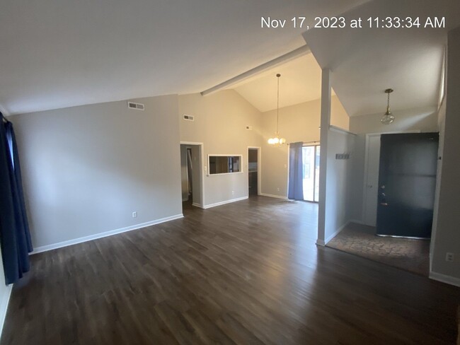Building Photo - 419 Loblolly Ct