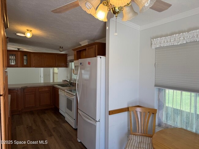 Building Photo - 159 Blue Jay Ln