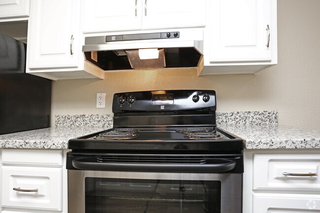 2BR,1BA-1000SQ - Arden Park