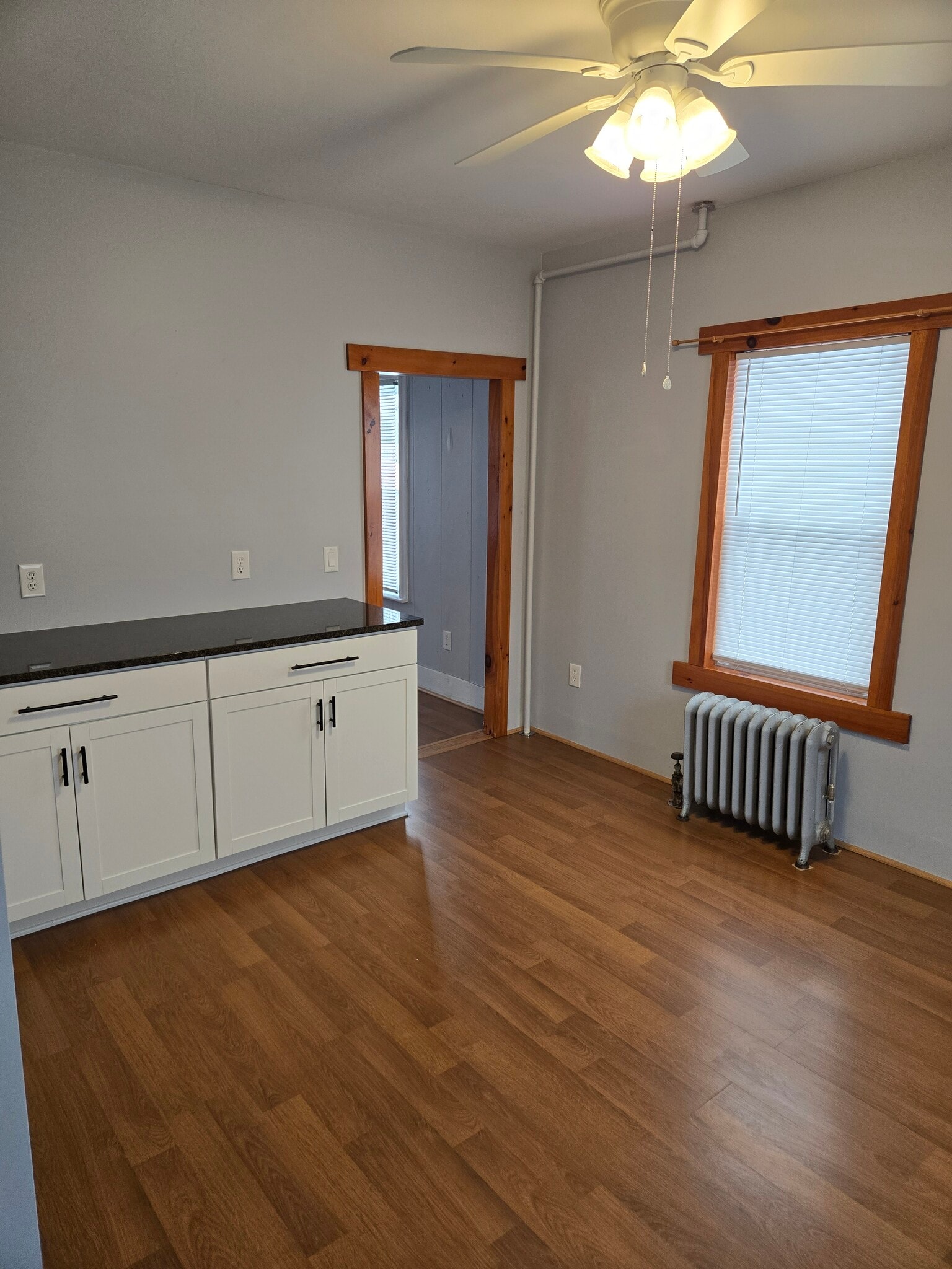 Dining room - 33 New St