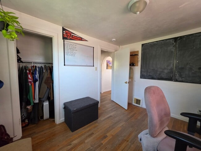 Building Photo - 813 Lee Ave