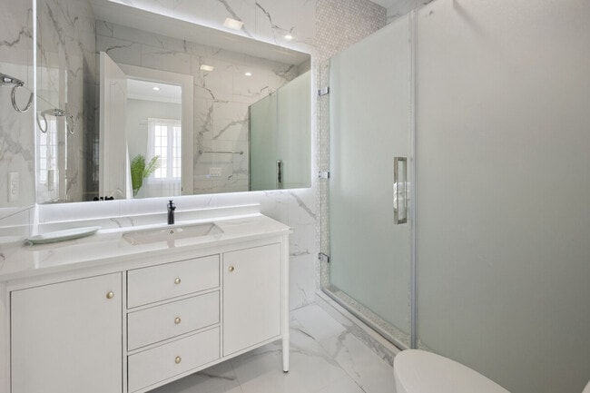 Building Photo - 509 Debordieu Blvd