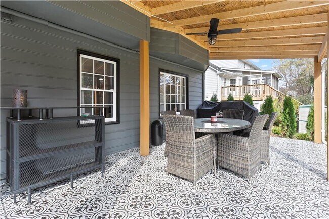 Building Photo - 1510 Wood Thrush Way