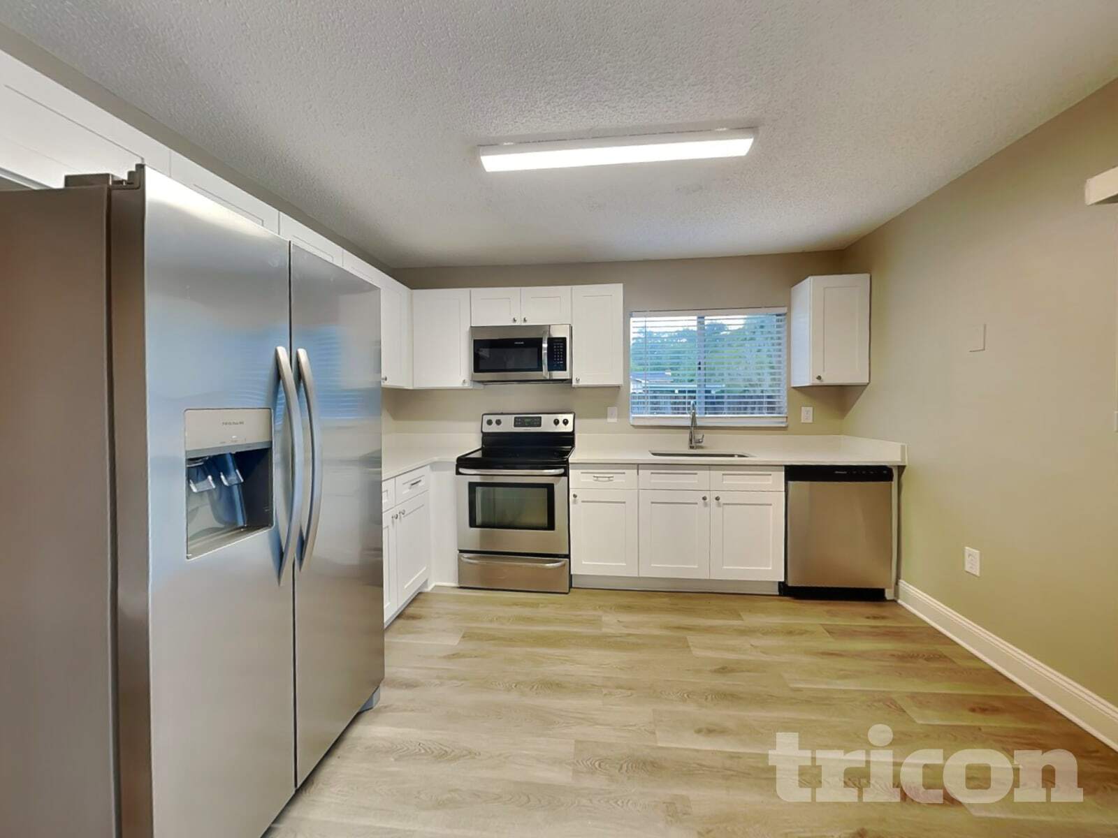Building Photo - 1455 Marigold Dr
