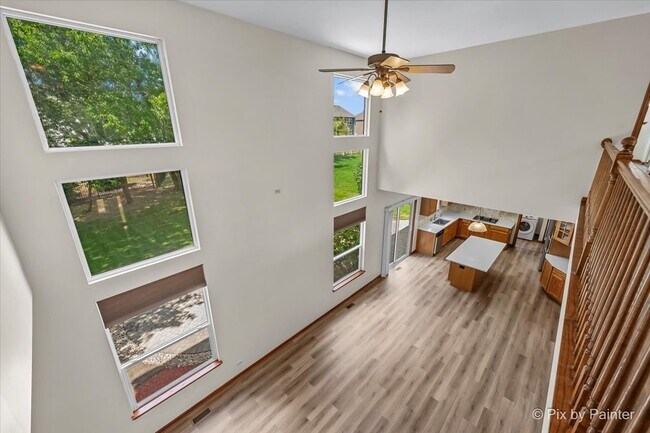 Building Photo - 2240 Barrett Dr