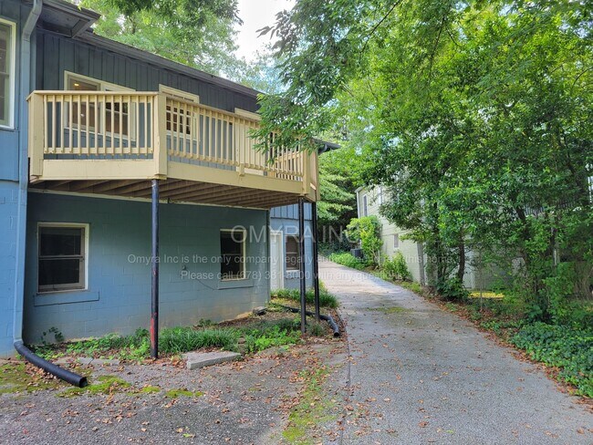 Building Photo - 506-508 Scott Boulevard
