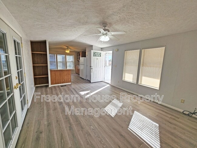 Building Photo - 1230 Windy Ln