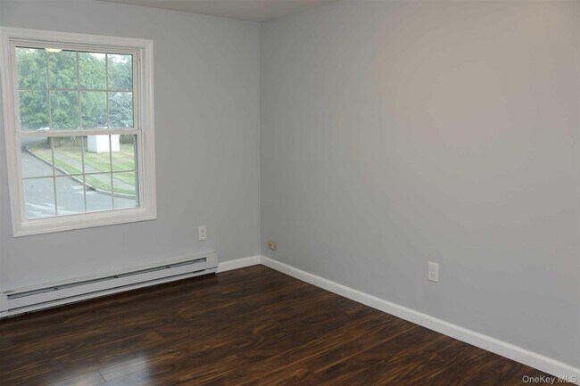 Building Photo - 313 Hudson Ave