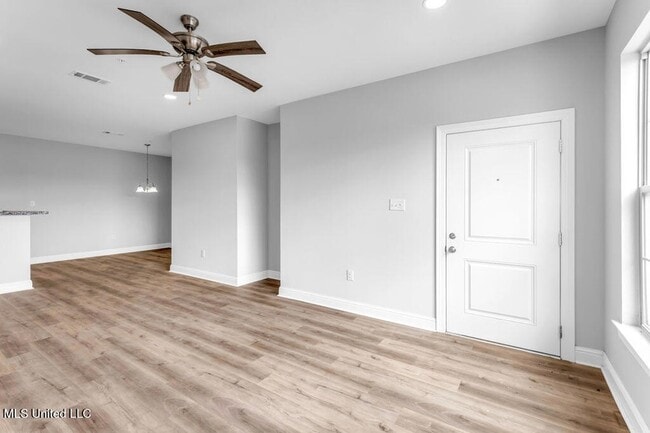 Building Photo - 12088 Lamey Brg Rd