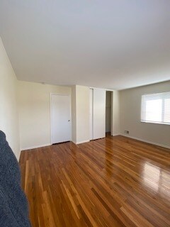 Floorplan - Lloyd Manor Apartments