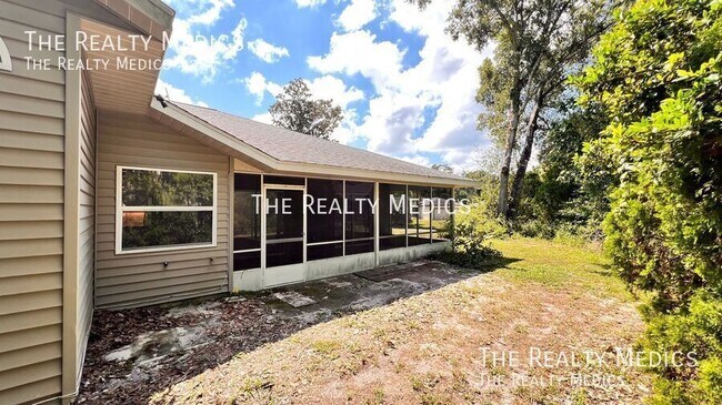 Building Photo - 23 Winding Woods Trail