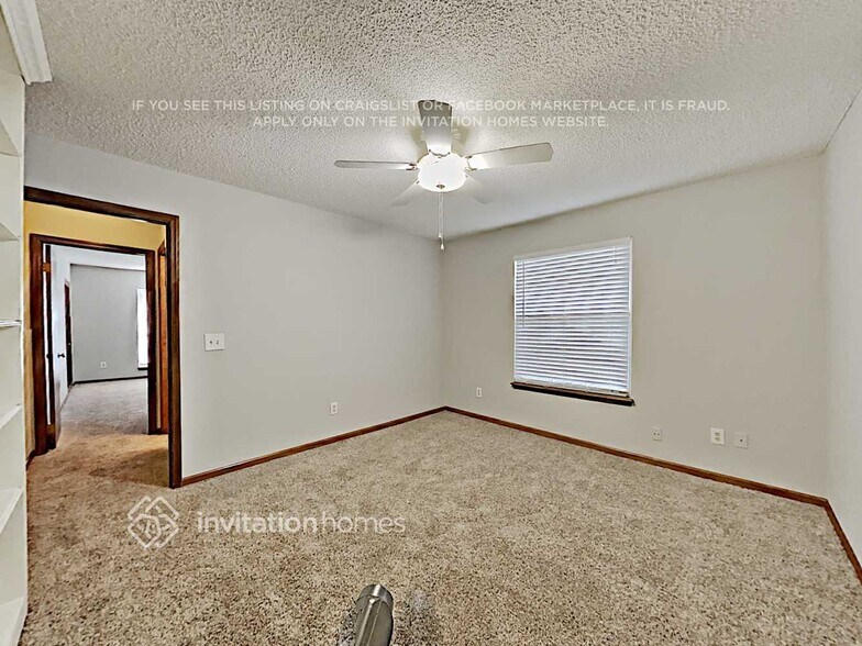 Building Photo - 12283 Deeder Ln