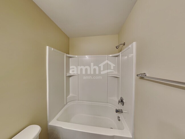 Building Photo - 1056 Joselynn Drive