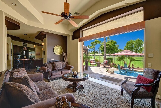 Building Photo - 43721 Chapelton Dr