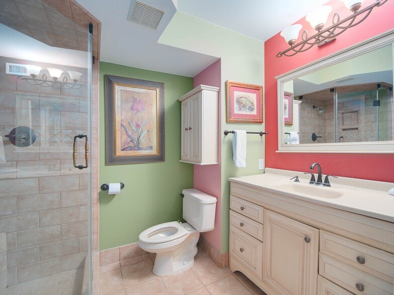 Master bath with walk-in shower - 130 Padre Blvd