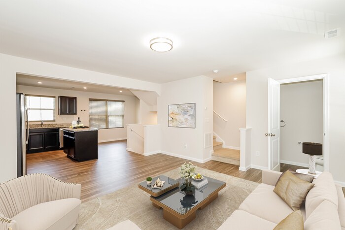 Building Photo - 921 Taybyn Rd