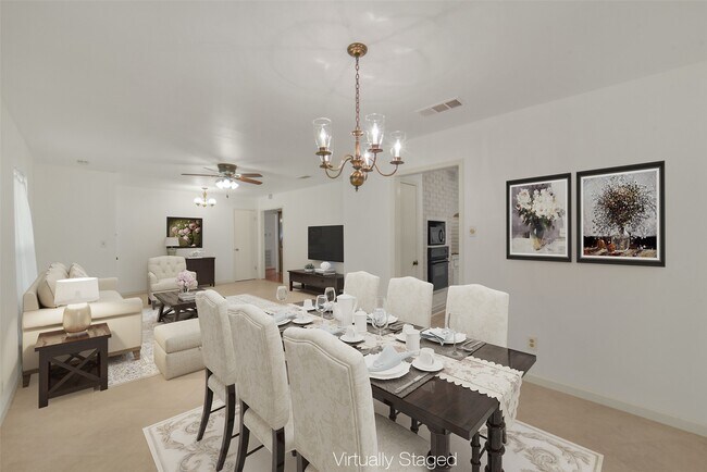 Building Photo - 8415 Braesdale Ln