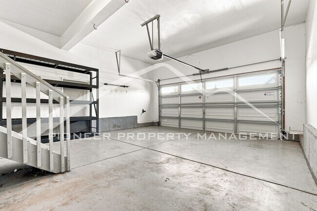 Building Photo - 6583 S Irvington Way