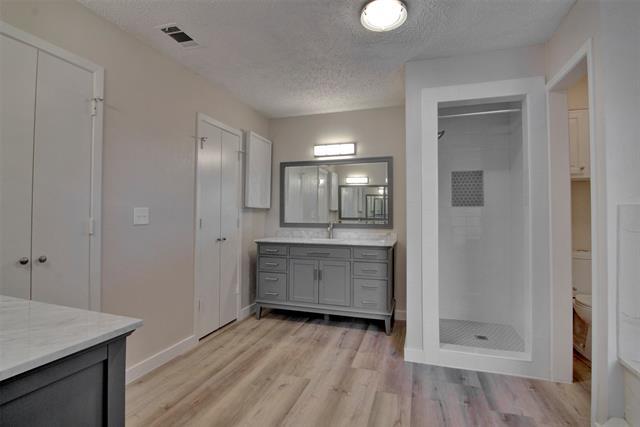 Building Photo - 2015 Whippoorwill Ln