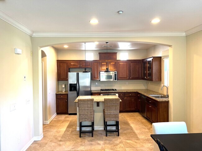 Building Photo - 10545 Zenor Ln