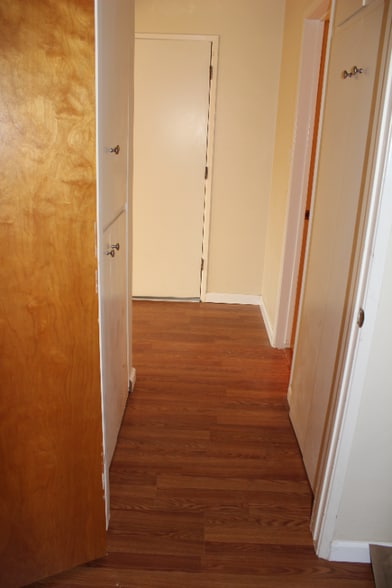 Building Photo - 231 Grand Ave