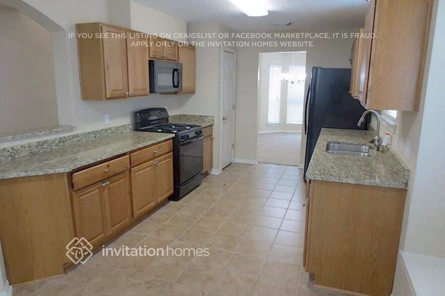 Building Photo - 3914 Liberty Square Trail