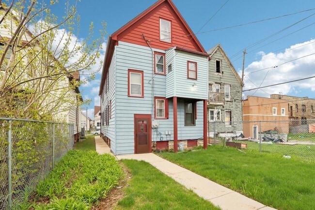 Building Photo - 2656 N 24th St