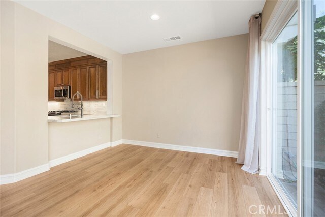 Building Photo - 1 Calle Viveza