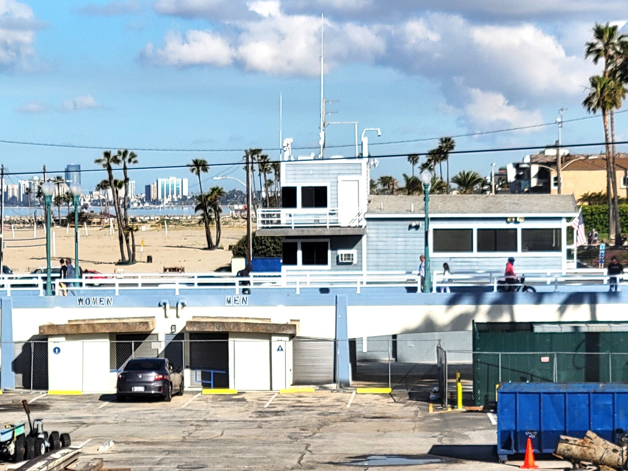 Building Photo - 1001 Seal Way