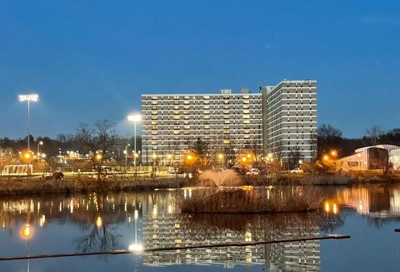 Building Photo - 4600 Duke St