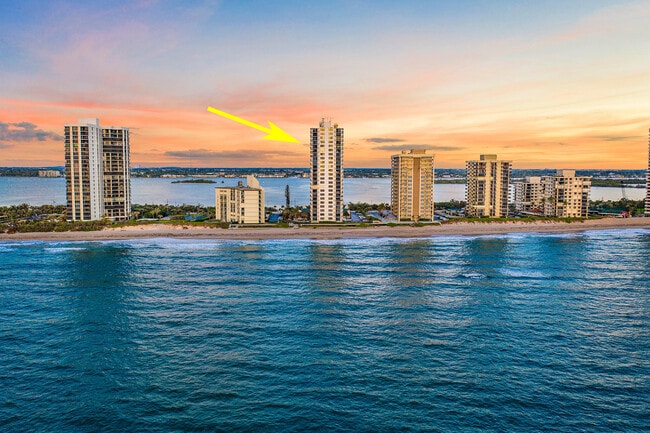 Building Photo - 5420 N Ocean Dr