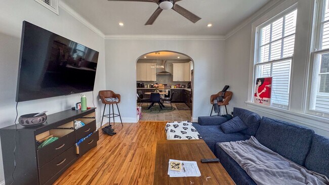 Building Photo - New Construction - 7BR for 2026 School Year!