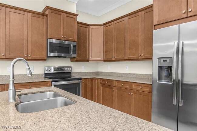 Building Photo - 7162 Dominica Dr