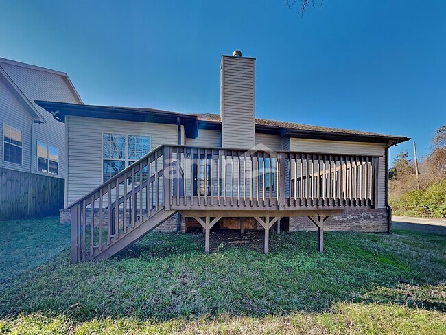 Building Photo - 115 Otter Glen Dr