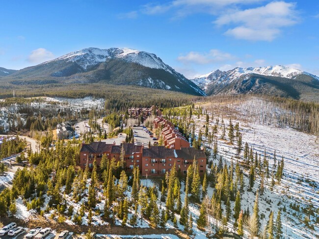 Building Photo - Beautiful Views in Silverthorne