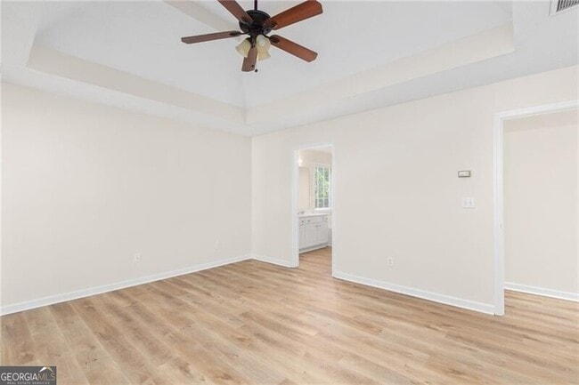 Building Photo - 1090 Norwalk Trce