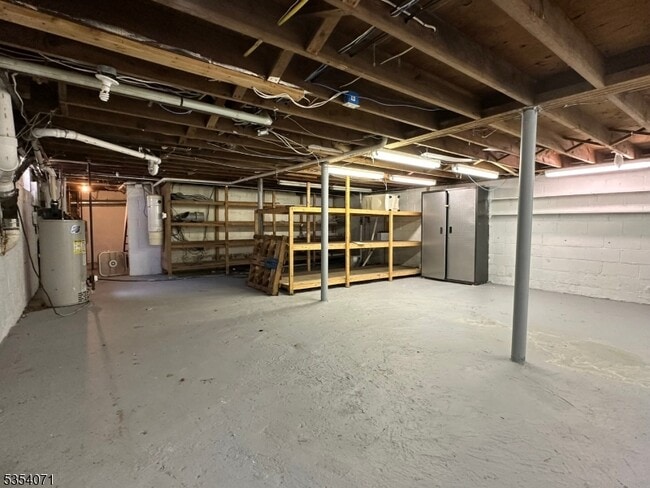 Building Photo - 120 Kosciuszko Rd