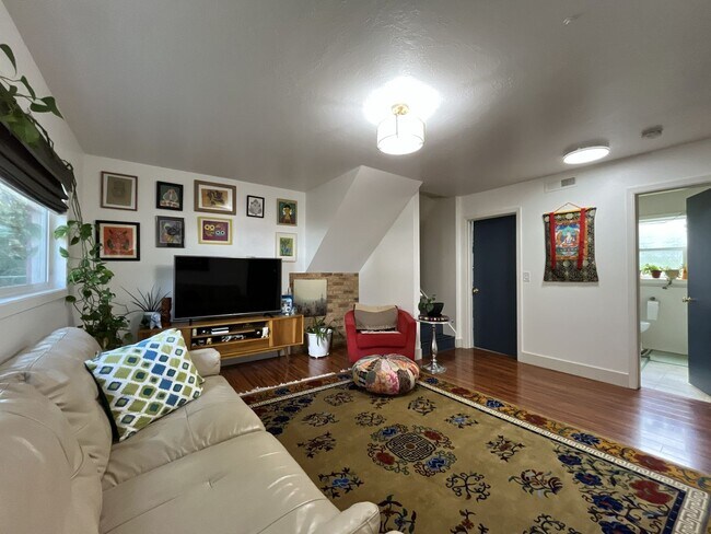 Building Photo - Comfortable Living in Bethany with Two Separate Units, Expansive 0.45-Acre Lot & Versatile Detach...