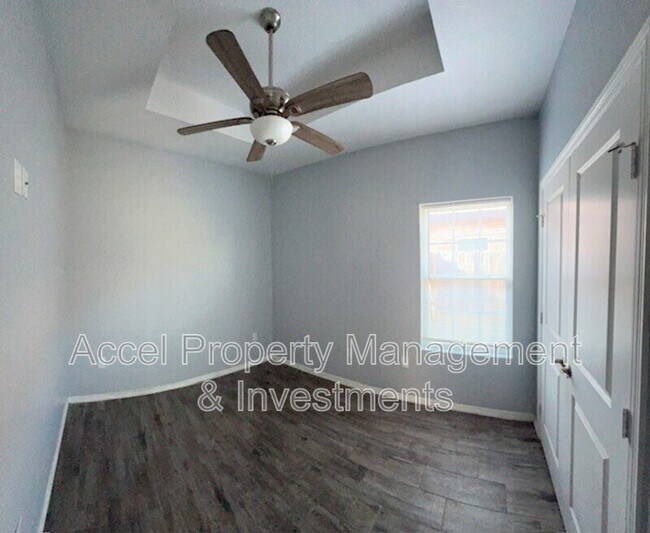 Building Photo - 1805 Cari Nicole Ave