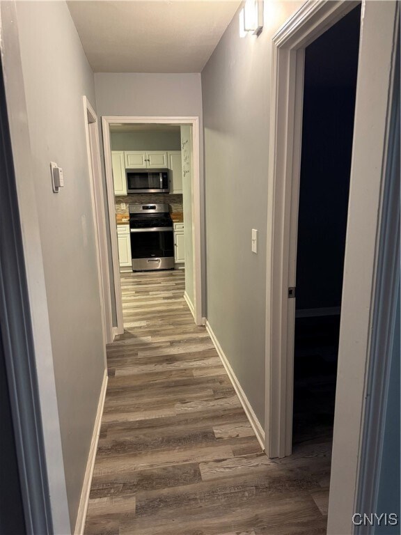 Building Photo - 503 Boston Rd