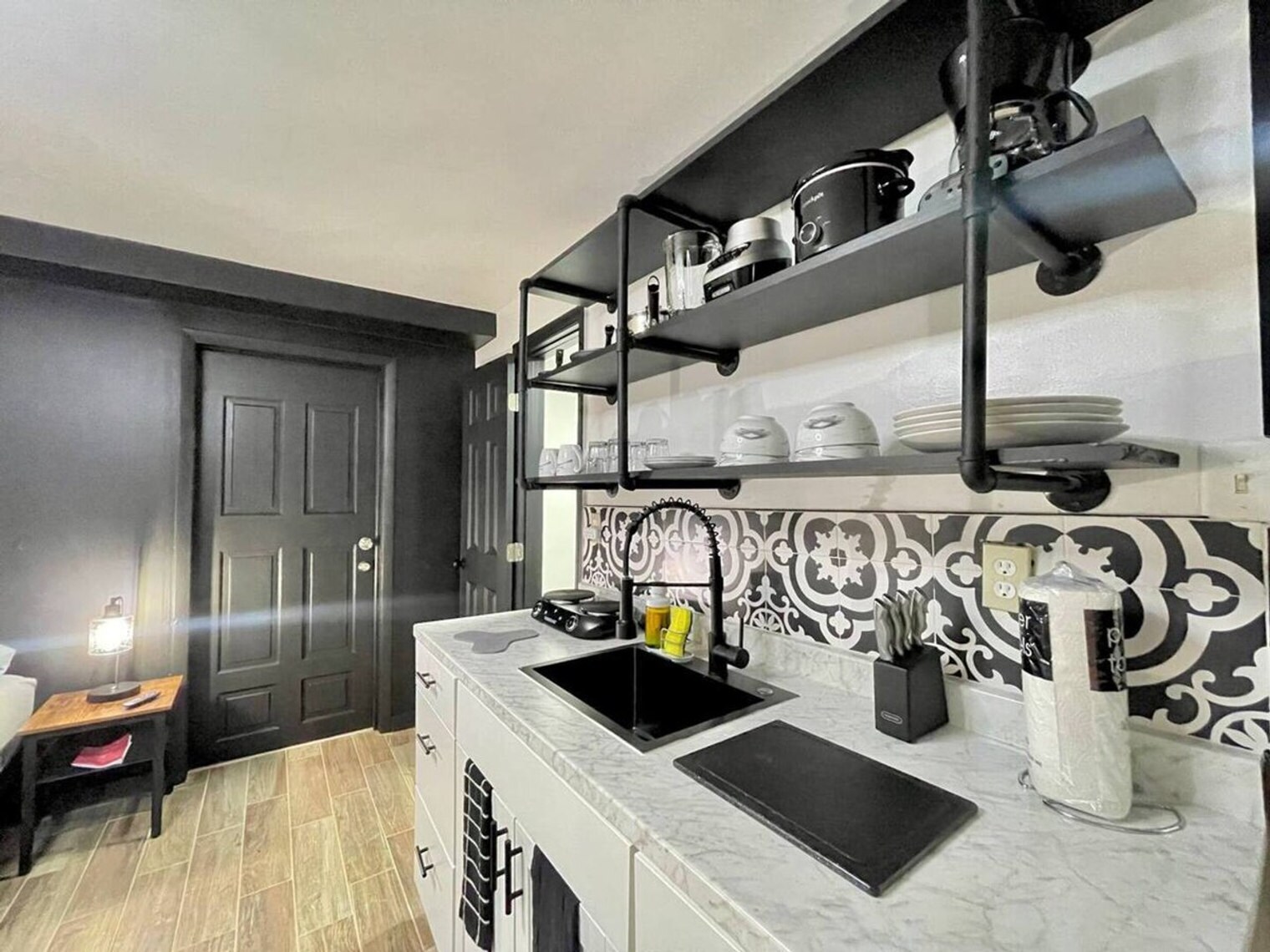 Building Photo - 1731 Grayson Dr