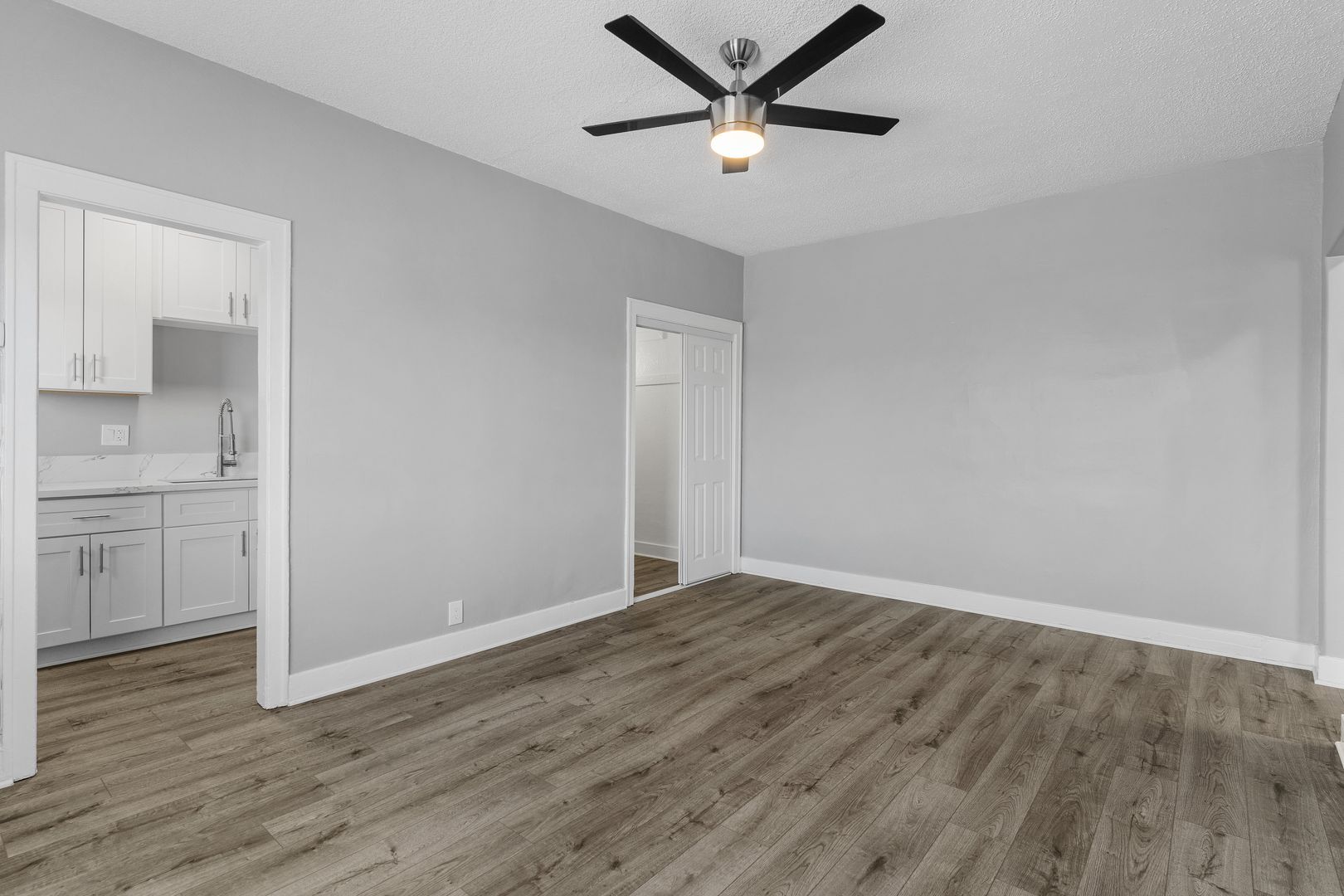 Building Photo - 1424 Chestnut Ave