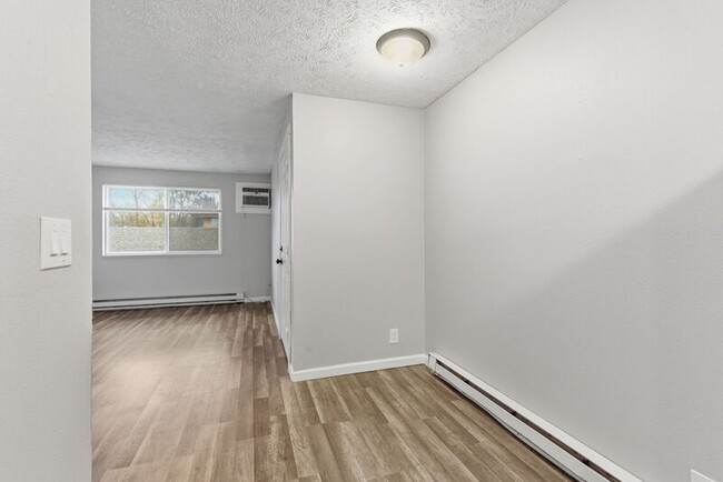 Building Photo - 2914 N Hogan St