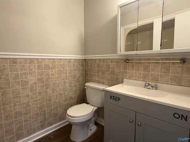 Building Photo - 2204 Pisgah Cir NW