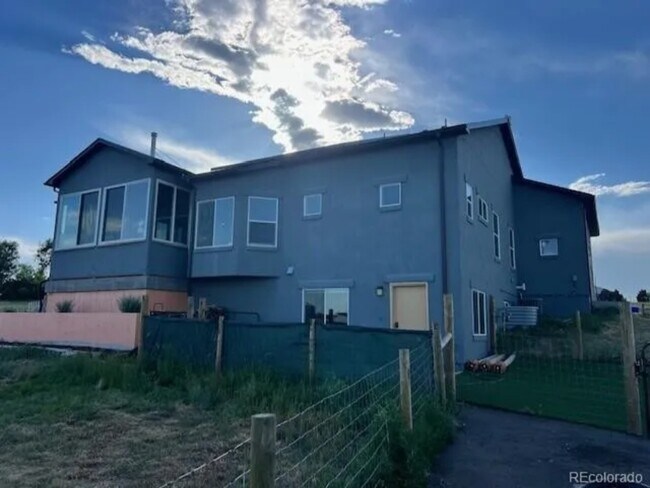 Primary Photo - 11295 Grassland Rd