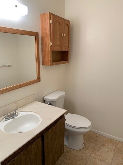 Building Photo - 2 bedroom townhouse Nellis/Charleston 1425/mo
