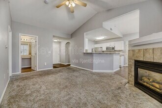 Building Photo - 7440 S Blackhawk St